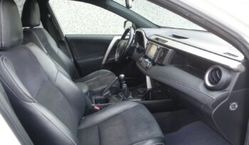 TOYOTA RAV4 2.0 D-4D 143CH complet