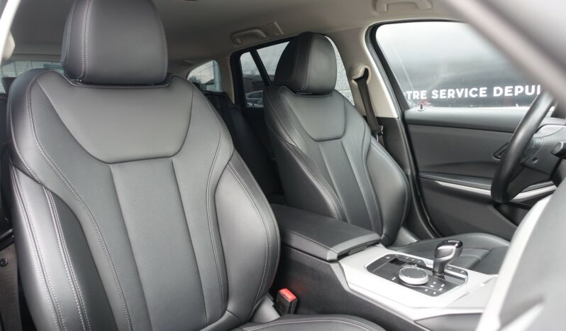 BMW 330 E HYBRIDE RECHARGEABLE 292 CH complet
