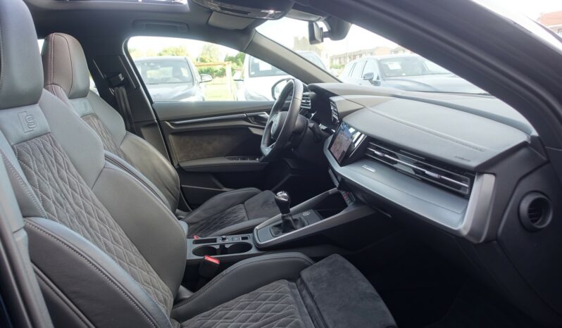 AUDI A3 SPORTBACK 30 TDI  S-LINE complet