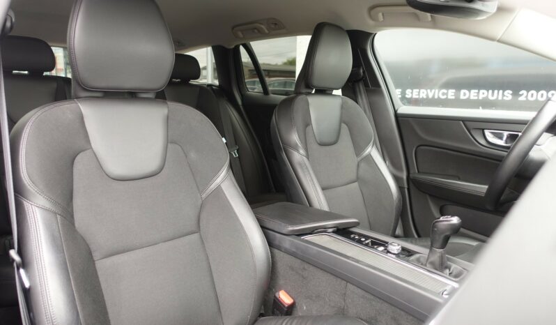 VOLVO V 60 D3 2.0 150CH MOMENTUM complet