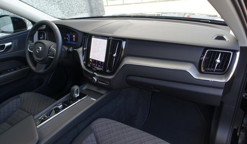 VOLVO XC 60 T6 HYBRIDE RECHARGEABLE GEARTRONIC AWD 340 CH complet