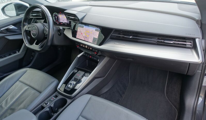 AUDI A3 SPORTBACK 40 TFSI E TRON S-TRONIC 204 CH HYBRIDE RECHARGEABLE complet