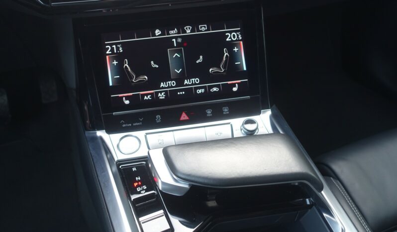 E-TRON 55 QUATTRO S-TRONIC 408 CH S-LINE complet