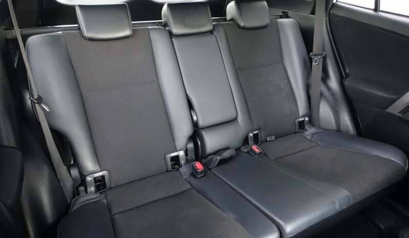 TOYOTA RAV4 2.0 D-4D 143CH complet