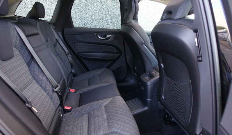 VOLVO XC 60 T6 HYBRIDE RECHARGEABLE GEARTRONIC AWD 340 CH complet