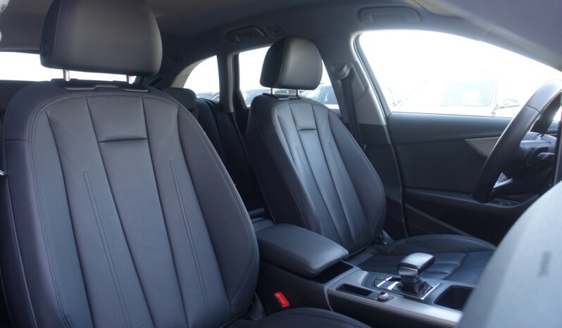 AUDI A4 AVANT 35 TFSI 150 CH S-TRONIC MHEV S-LINE complet