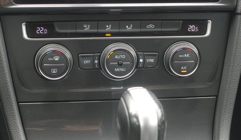 VOLKSWAGEN GOLF VII 2.0 L TDI 150 CH complet
