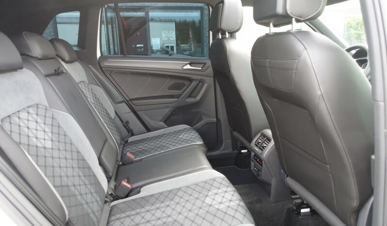 VOLKSWAGEN TIGUAN 245 CH E HYBRIDE RECHARGEABLE DSG R-LINE complet