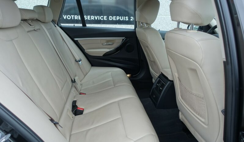 BMW 318 D Touring SERIE 3 BVA  LUXURY complet