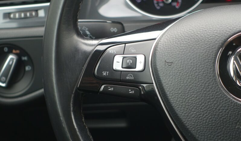 VOLKSWAGEN GOLF VII 2.0 L TDI 150 CH complet