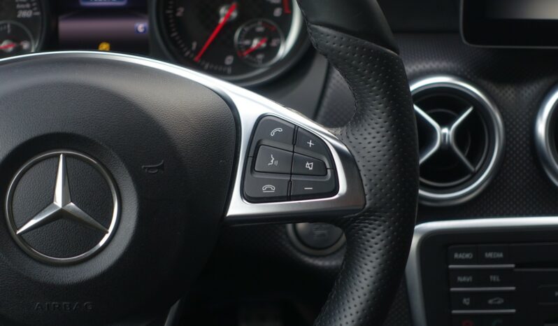 MERCEDES CLASSE A 200 D PHASE 2 AMG LINE complet