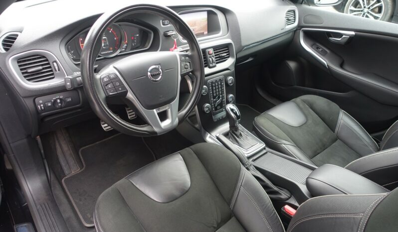 VOLVO V40 2.0L D2 GEARTRONIC 120CH  R DESIGN complet