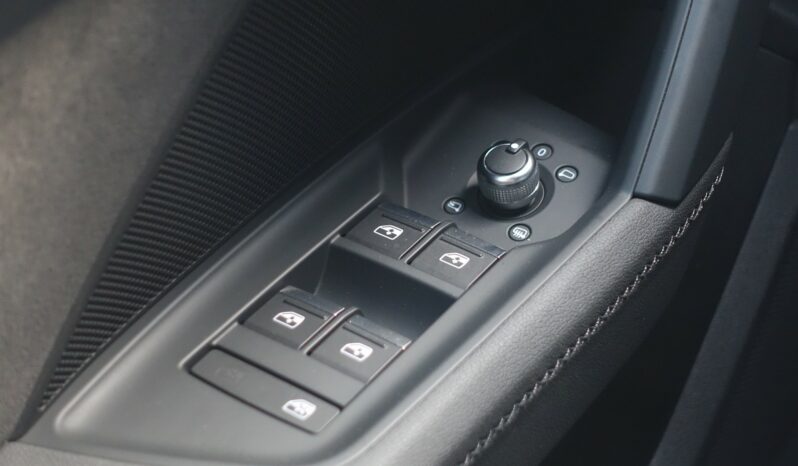 AUDI A3 SPORTBACK 30 TDI  S-LINE complet