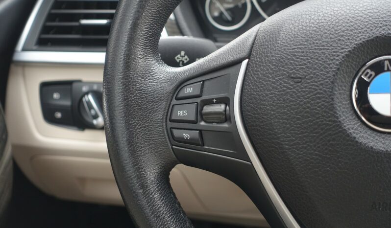 BMW 318 D Touring SERIE 3 BVA  LUXURY complet
