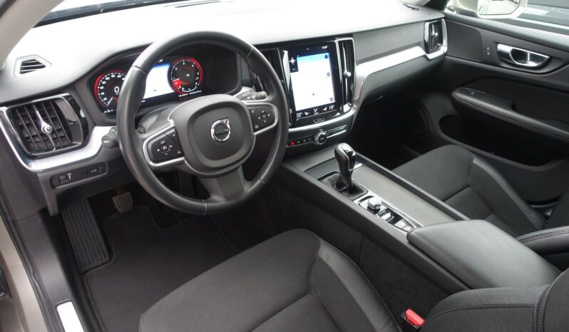 VOLVO V 60 D3 2.0 150CH MOMENTUM complet