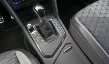 VOLKSWAGEN TIGUAN 245 CH E HYBRIDE RECHARGEABLE DSG R-LINE complet