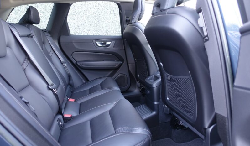 VOLVO XC 60 T6 HYBRIDE RECHARGEABLE GEARTRONIC AWD 340 CH  INSCRIPTION complet