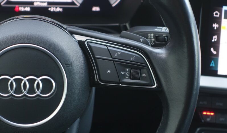 AUDI A3 SPORTBACK 40 TFSI E TRON S-TRONIC 204 CH HYBRIDE RECHARGEABLE complet