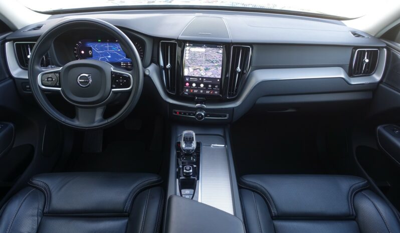 VOLVO XC 60 T6 HYBRIDE RECHARGEABLE GEARTRONIC AWD 340 CH  INSCRIPTION complet