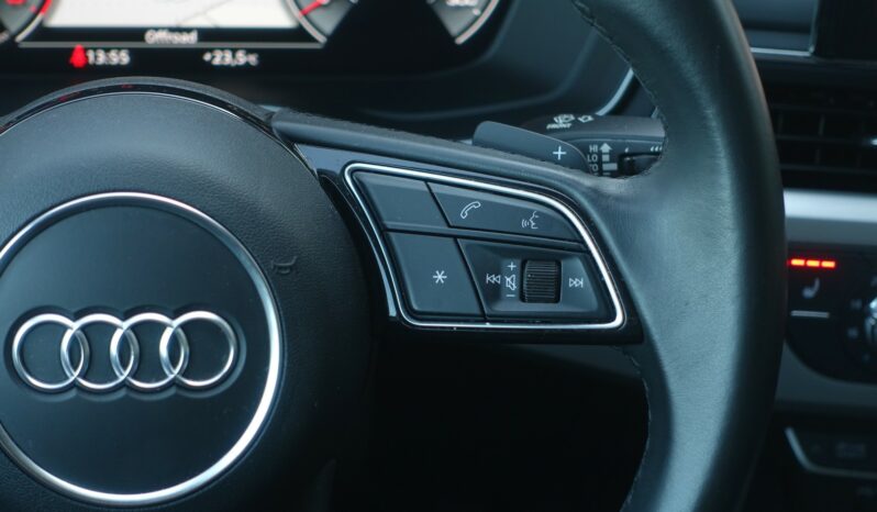 AUDI A4 AVANT 35 TFSI 150 CH S-TRONIC MHEV S-LINE complet