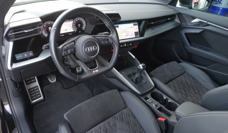 AUDI A3 SPORTBACK 30 TDI  S-LINE complet