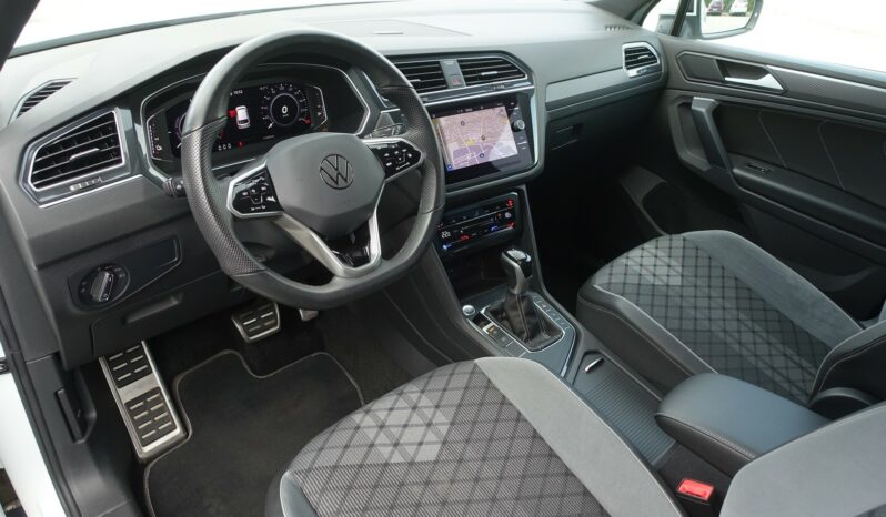 VOLKSWAGEN TIGUAN 245 CH E HYBRIDE RECHARGEABLE DSG R-LINE complet