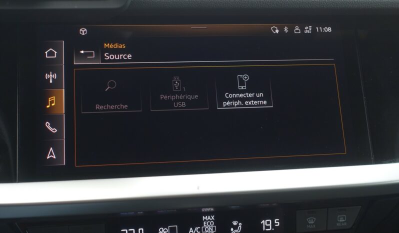 AUDI A3 SPORTBACK 45 COMPETITION TFSI E TRON S-TRONIC 245 CH HYBRIDE RECHARGEABLE S-LINE complet