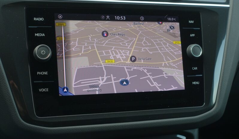 VOLKSWAGEN TIGUAN 245 CH E HYBRIDE RECHARGEABLE DSG R-LINE complet
