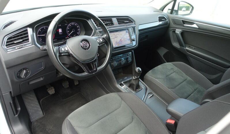 VOLKSWAGEN TIGUAN 2.0L TDI 150 CH R-LINE complet