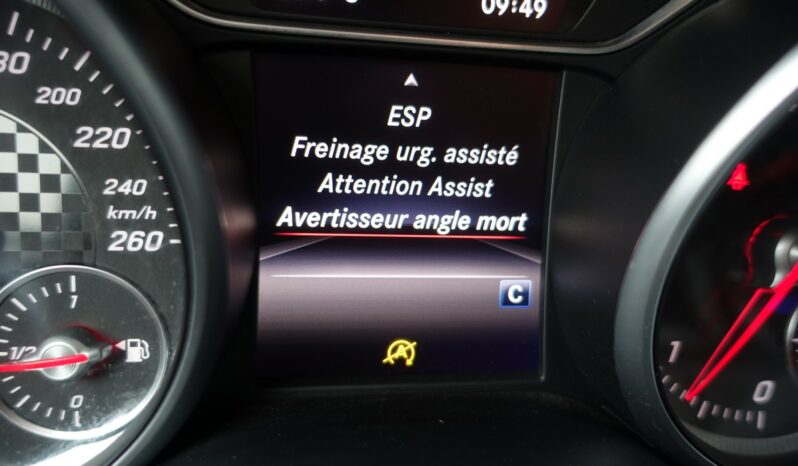 MERCEDES CLASSE A 200 D PHASE 2 AMG LINE complet