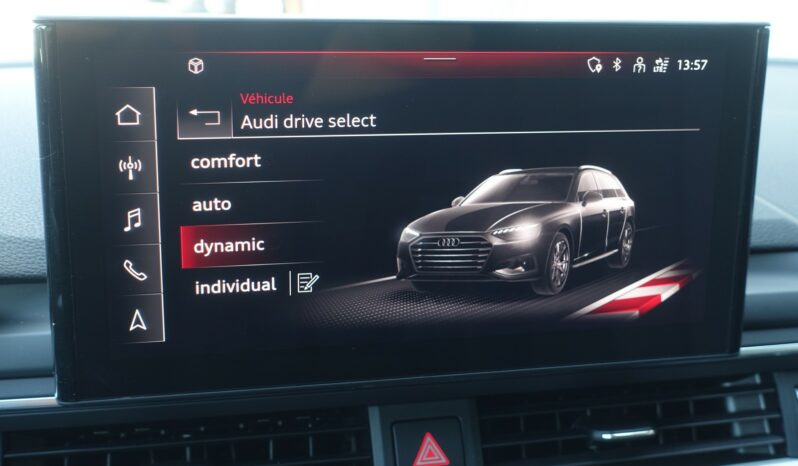 AUDI A4 AVANT 35 TFSI 150 CH S-TRONIC MHEV S-LINE complet