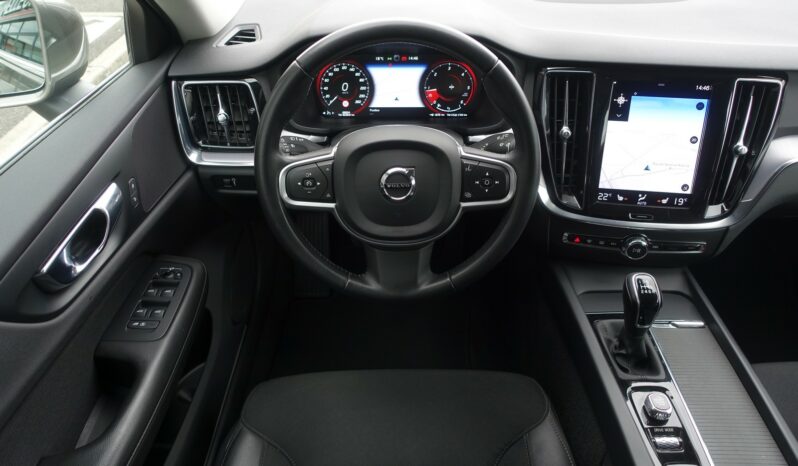 VOLVO V 60 D3 2.0 150CH MOMENTUM complet