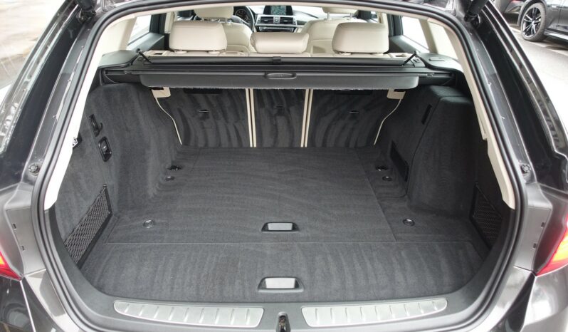 BMW 318 D Touring SERIE 3 BVA  LUXURY complet