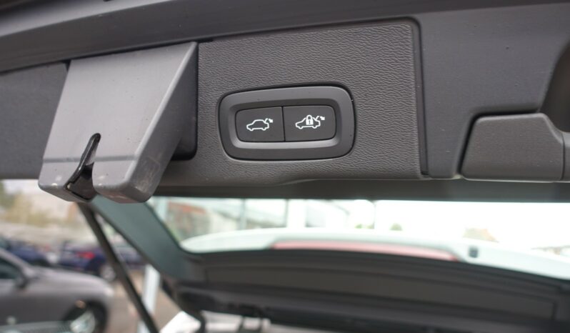 VOLVO XC 60 T6 HYBRIDE RECHARGEABLE GEARTRONIC AWD 340 CH  INSCRIPTION complet