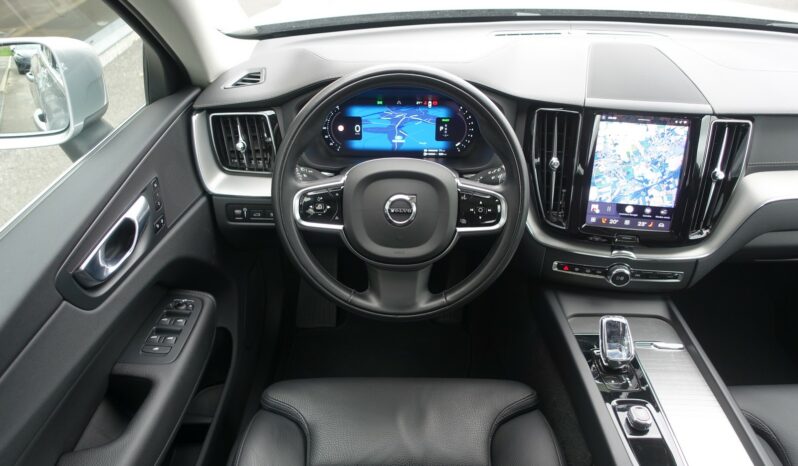 VOLVO XC 60 T6 HYBRIDE RECHARGEABLE GEARTRONIC AWD 340 CH  INSCRIPTION complet
