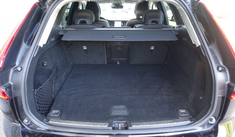 VOLVO XC 60 T6 HYBRIDE RECHARGEABLE GEARTRONIC AWD 340 CH complet
