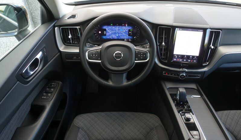 VOLVO XC 60 T6 HYBRIDE RECHARGEABLE GEARTRONIC AWD 340 CH complet