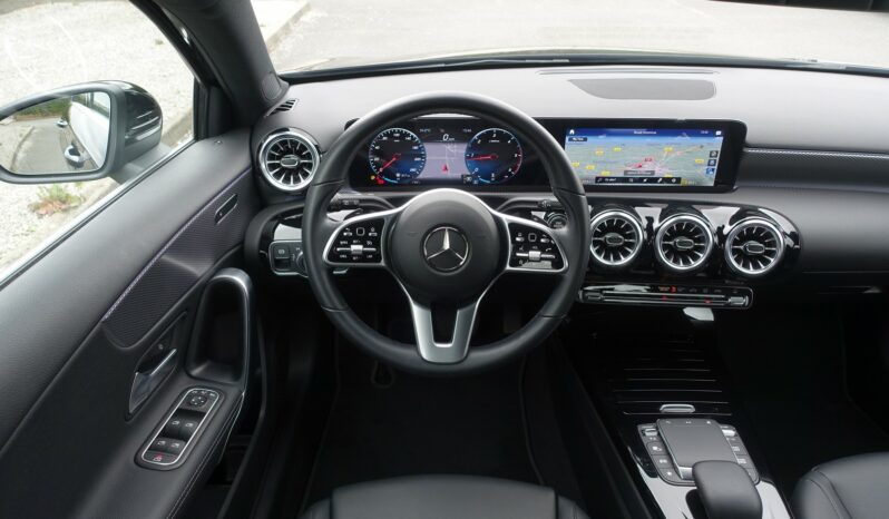 MERCEDES CLASSE A 180d 8G-DCT complet