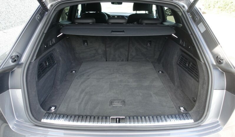 E-TRON 55 QUATTRO S-TRONIC 408 CH complet