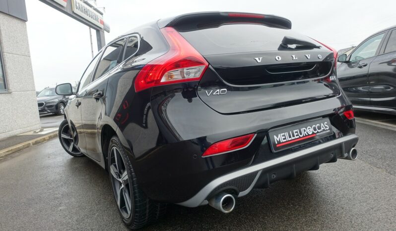 VOLVO V40 2.0L D2 GEARTRONIC 120CH  R DESIGN complet