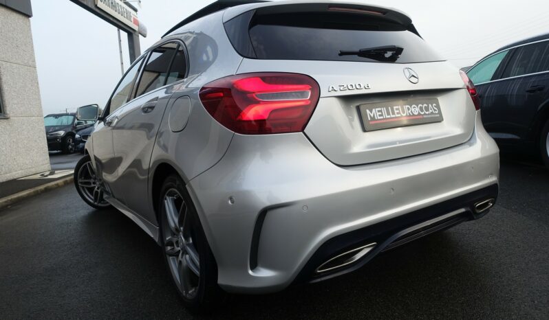 MERCEDES CLASSE A 200 D PHASE 2 AMG LINE complet