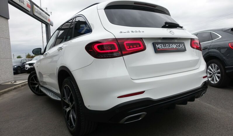 MERCEDES CLASSE GLC 300 E 4 MATIC 9G-DCT 320 CH HYBRIDE RECHARGEABLE AMG-LINE complet