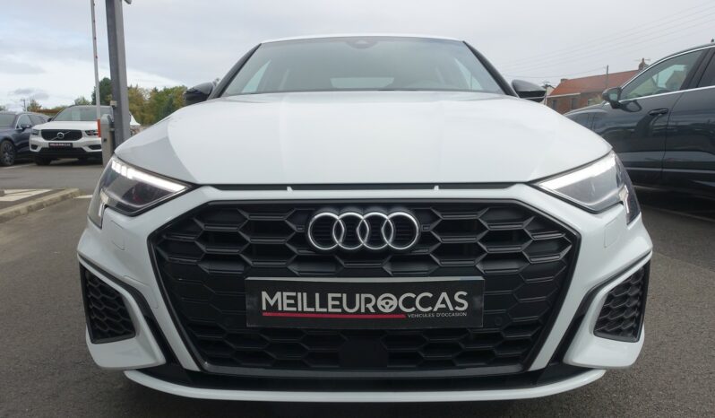 AUDI A3 SPORTBACK 45 COMPETITION TFSI E TRON S-TRONIC 245 CH HYBRIDE RECHARGEABLE S-LINE complet