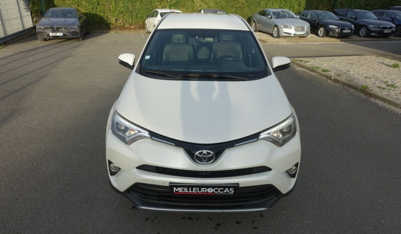 TOYOTA RAV4 2.0 D-4D 143CH complet