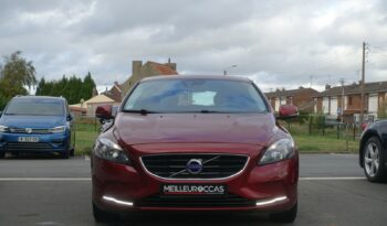 VOLVO V40 2.0L D2 120CH SUMMUM complet