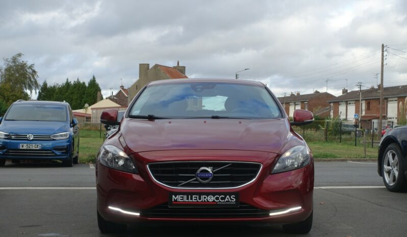 VOLVO V40 2.0L D2 120CH SUMMUM complet