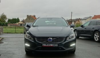 VOLVO V60 2.0L TDI D4 GEARTRONIC 181CH MOMENTUM complet