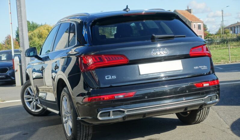 AUDI Q5 55 TFSI E 367 CH QUATTRO S-TRONIC HYBRIDE RECHARGEABLE ( 252ch + 143ch ) S-LINE complet