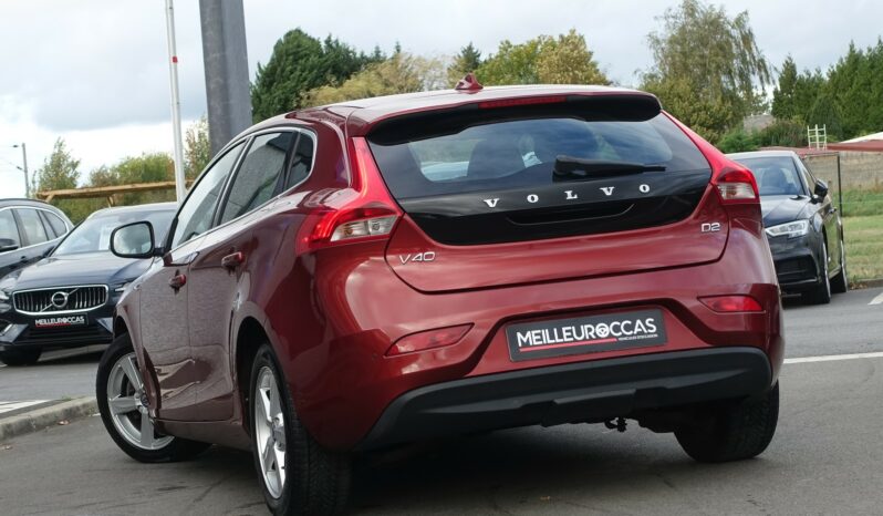 VOLVO V40 2.0L D2 120CH SUMMUM complet