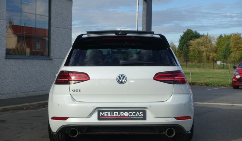 VOLKSWAGEN GOLF VII 2.0 GTI DSG6 230CH 5 PORTES complet